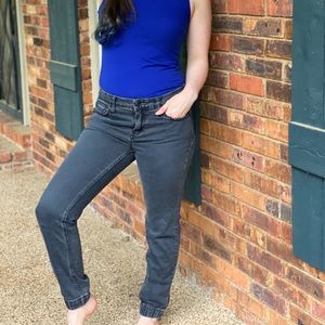 BDG Jeans Size 26 Like New